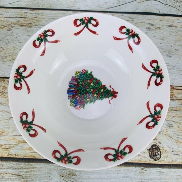 Gibson CHRISTMAS RADIANCE Cereal Bowls Set 4 - Picture 5 of 8
